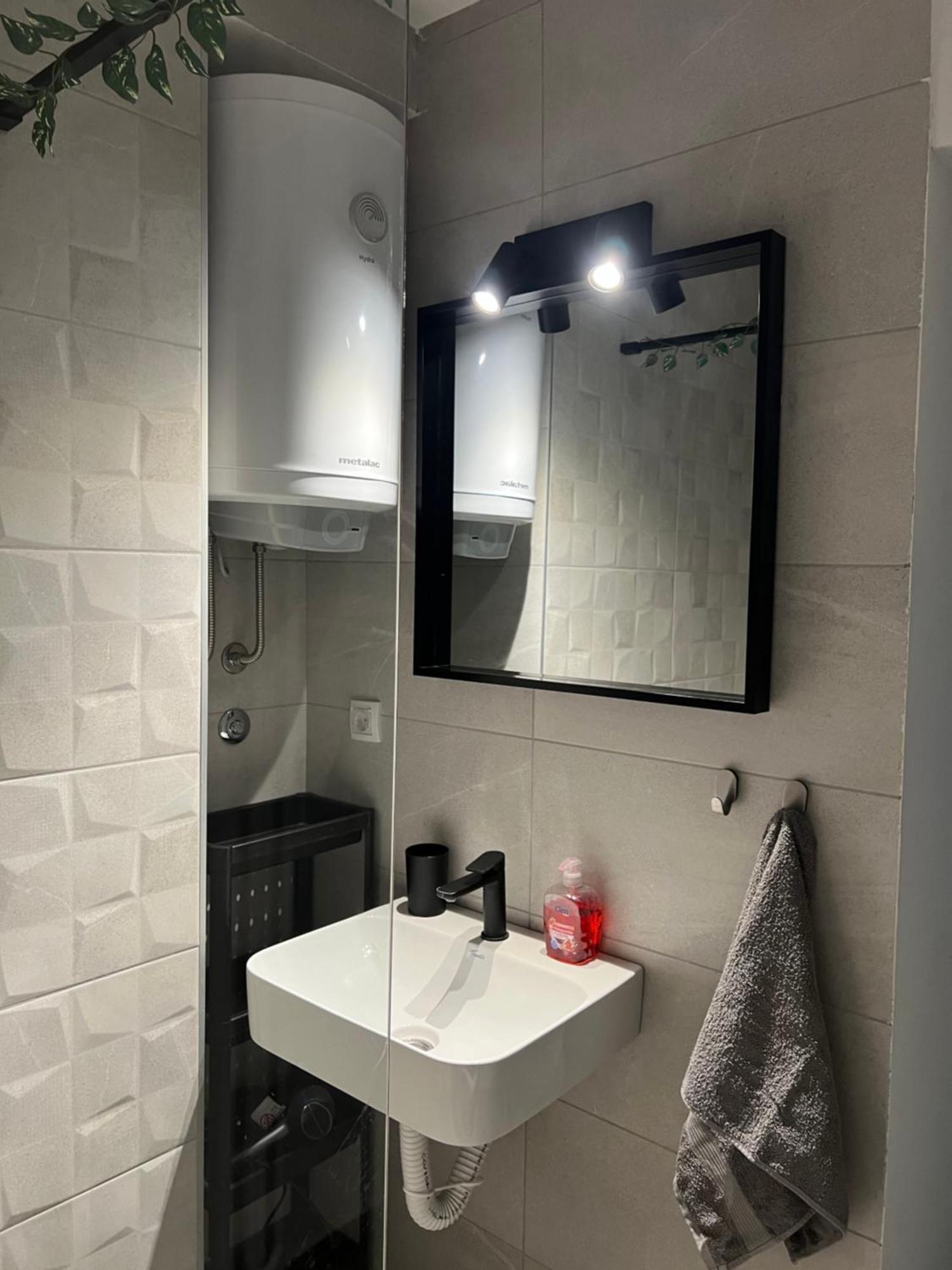 Apartment Oasis Residences B *